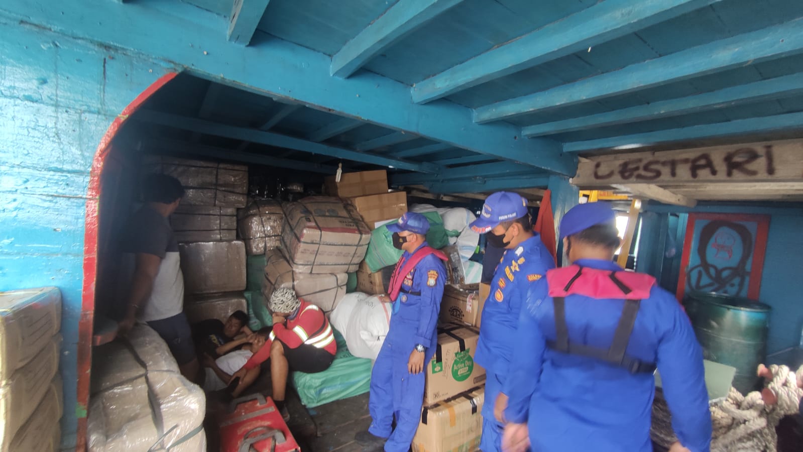 Jaga Kamtibmas Wilayah Perairan Sat Polair Polresta Tanjungpinang Laksanakan Patroli Perairan